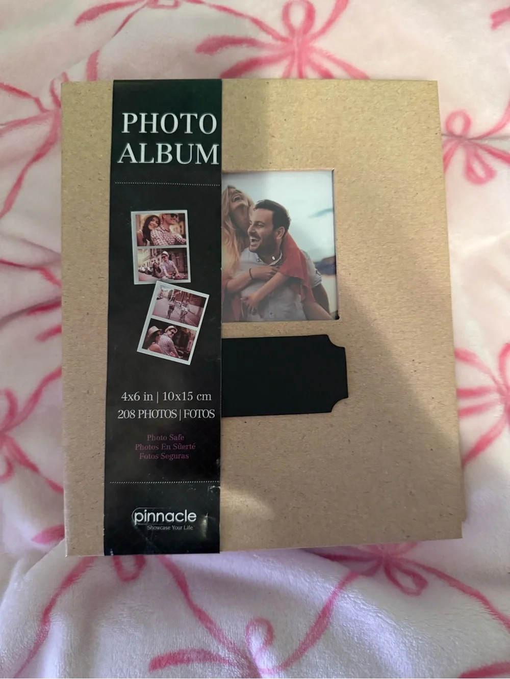 Pinnacle Kraft Photo Album with Black Accent - 4x6 (208 Photos)